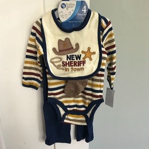 Brand new Baby Gear 4 piece outfit
